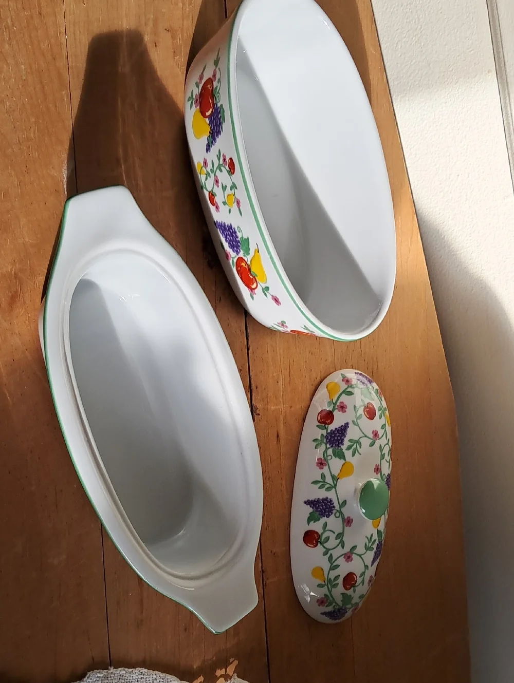 Cook Street Butter Boat Fruit Design 3pc 3 pieces Cottage Country Farmhouse Vtg